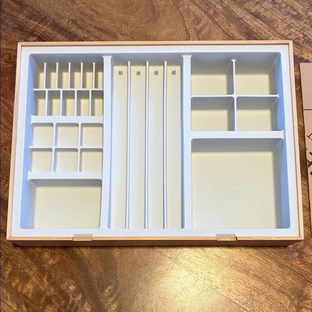 Bamboo jewelry organizer with acrylic cover 8” x 11”